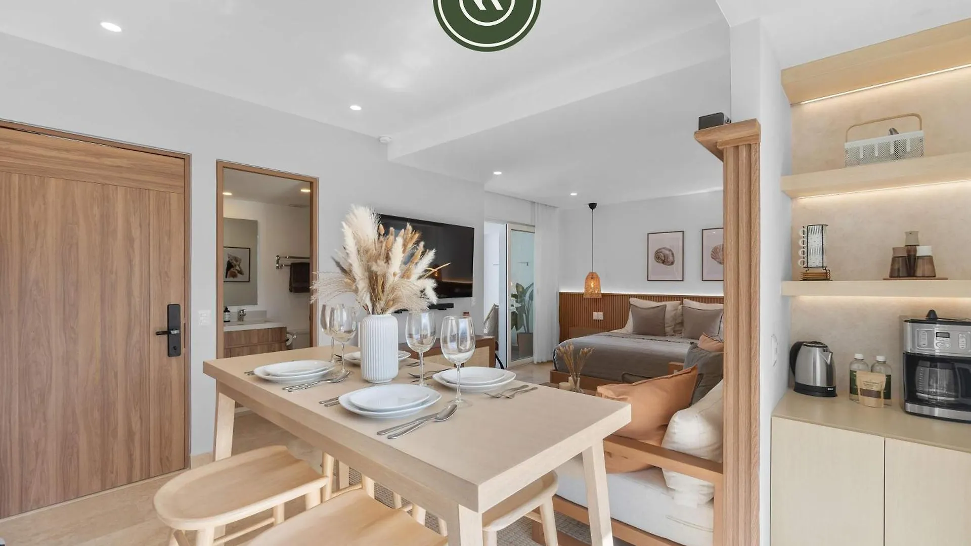 Apartment Luxury Oceanfront Studio - Beach - Pools - Gym Puerto Vallarta Mexico