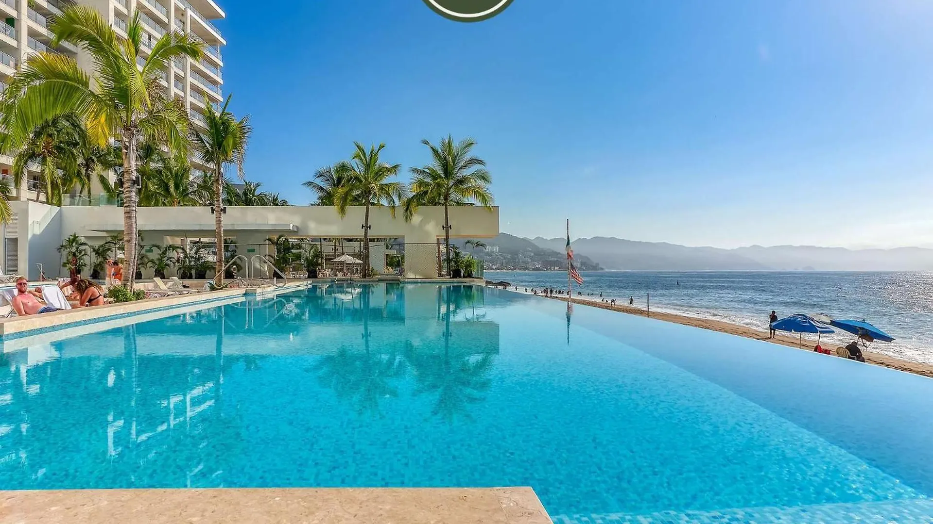 Apartmán Luxury Oceanfront Studio - Beach - Pools - Gym Puerto Vallarta